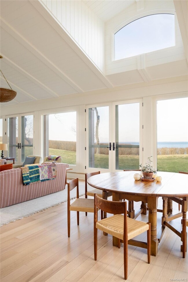 2840 Stars Rd in East Marion, NY - Building Photo - Building Photo