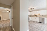 5895 Hampton Ct photo'