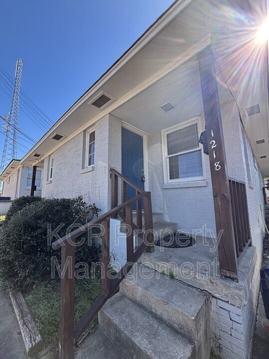 1218 N D St in Fort Smith, AR - Building Photo