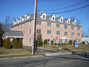 900 South Ave W in Westfield, NJ - Building Photo - Building Photo