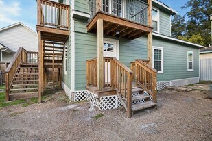 711 E 32nd St, Unit A in Houston, TX - Building Photo