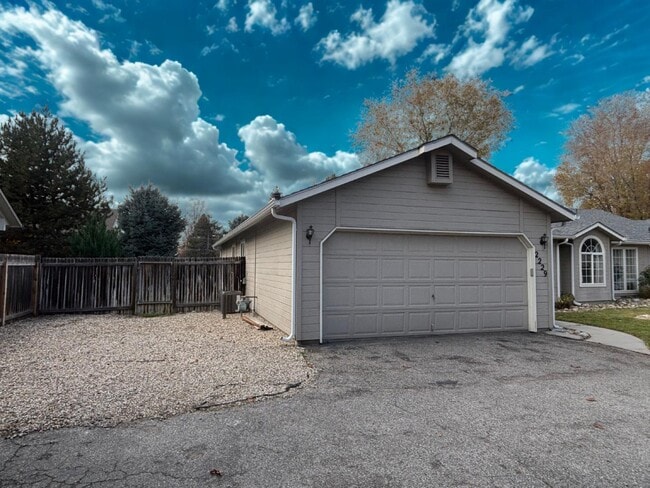 2229 S Sumac St in Boise, ID - Building Photo - Building Photo