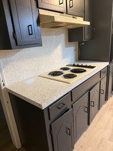 10721 E 26th Pl in Tulsa, OK - Foto de edificio - Building Photo