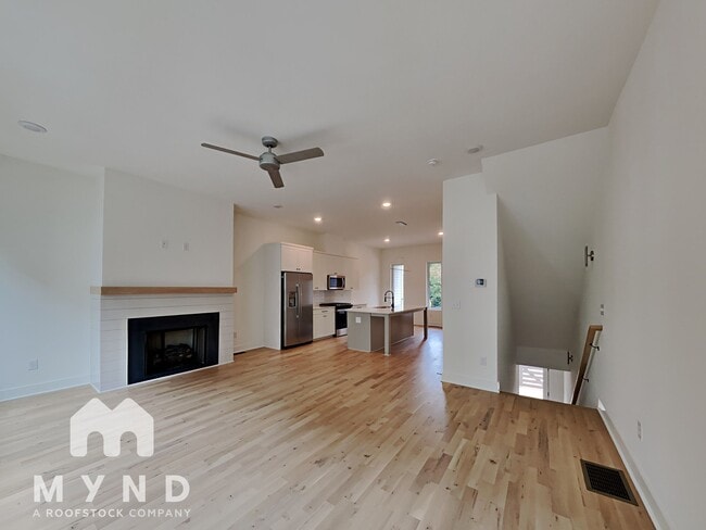 1548 Millwood Pl in Atlanta, GA - Building Photo - Building Photo
