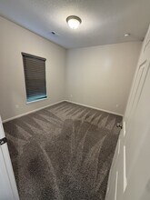 7909 NW 124 St in Kansas City, MO - Building Photo - Building Photo