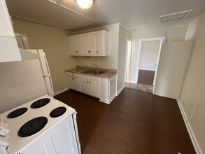 829 S State St in Raleigh, NC - Building Photo - Building Photo