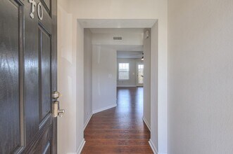 240 Arapaho Dr in Murfreesboro, TN - Building Photo - Building Photo