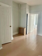 110 Somers St in Brooklyn, NY - Building Photo - Building Photo