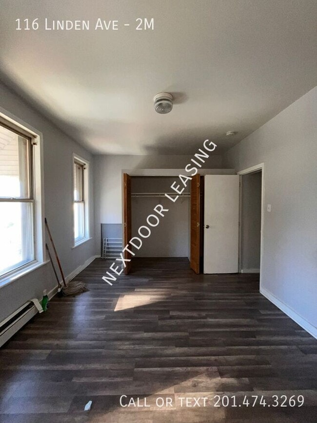 116 Linden Ave in Jersey City, NJ - Building Photo - Building Photo