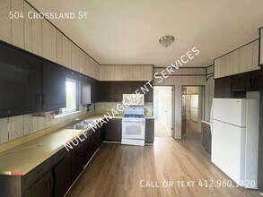 504 Crossland St in McKeesport, PA - Building Photo - Building Photo
