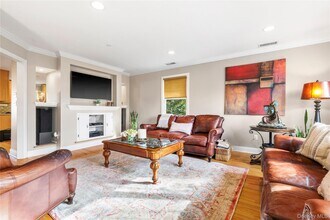 2 Goldwin St in Rye, NY - Building Photo - Building Photo