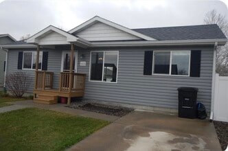 4432 Lux Ave in Billings, MT - Building Photo - Building Photo