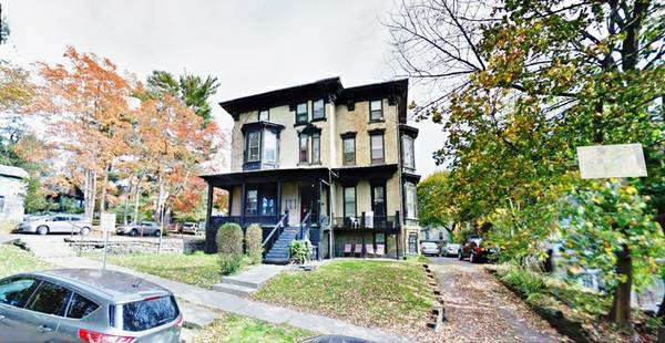 111 Osmun Pl in Ithaca, NY - Building Photo