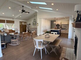 350 W 1950 N in Centerville, UT - Building Photo