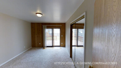 1447 Birch Ave in Marquette, MI - Foto de edificio - Building Photo