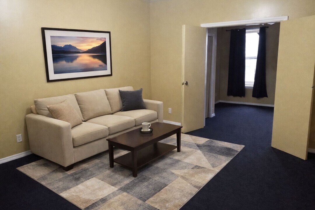 2001 Bergen St in Brooklyn, NY - Building Photo