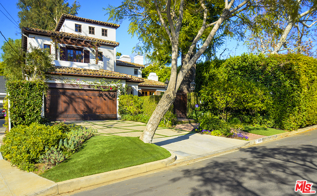 12015 Coyne St in Los Angeles, CA - Foto de edificio