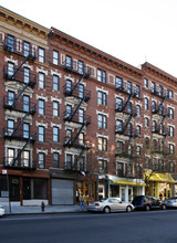 1569 Lexington Ave in New York, NY - Building Photo - Building Photo