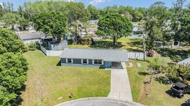 3106 Acacia St in Lutz, FL - Building Photo - Building Photo