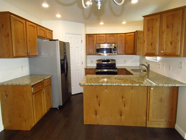 6667 Haven Maple Dr in West Jordan, UT - Building Photo - Building Photo