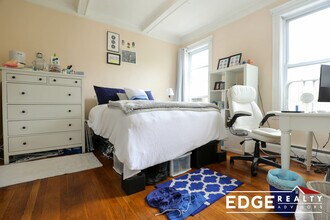 1742 Commonwealth Ave in Boston, MA - Building Photo - Building Photo