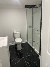 23 Tyndall Dr in Bradford, ON - Building Photo - Building Photo