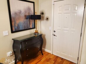 3334 Peachtree Rd-Unit -501 in Atlanta, GA - Building Photo - Building Photo