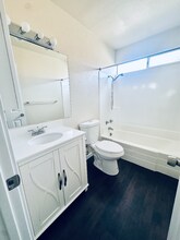 853 Cherrywood Way in El Cajon, CA - Building Photo - Building Photo