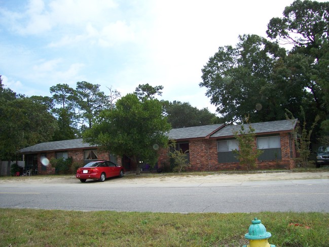 610 S 3rd Ave in Myrtle Beach, SC - Building Photo - Building Photo