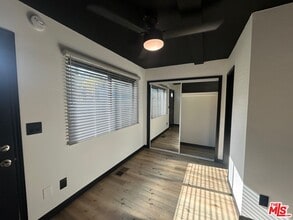 2000 Pacific Ave in Los Angeles, CA - Building Photo - Building Photo