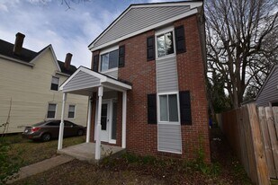 1324 W 38th St in Norfolk, VA - Building Photo