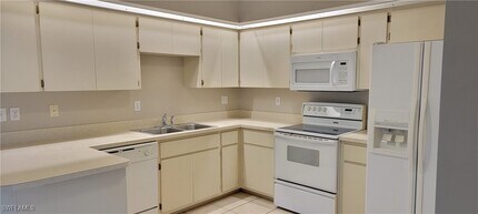 1209 SE 23rd Pl in Cape Coral, FL - Building Photo - Building Photo