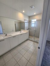 12525 NW 23rd Pl in Miami Shores, FL - Building Photo - Building Photo