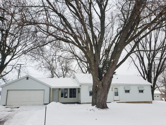 property at 2980 Hope Rd