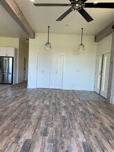 49 Conifer Way in Woodacre, CA - Foto de edificio - Building Photo