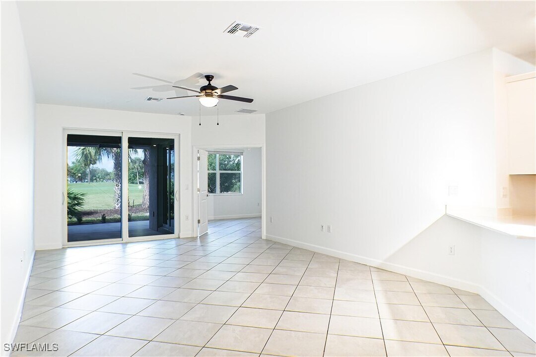 9074 leatherwood Loop in Lehigh Acres, FL - Building Photo
