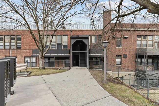 property at 60 Kensico Rd