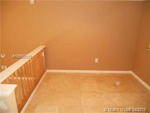 2945 NE 185th St-Unit -1403 in Miami, FL - Building Photo - Building Photo