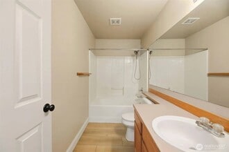 13117 Tonga Ridge Rd SE in Monroe, WA - Building Photo - Building Photo