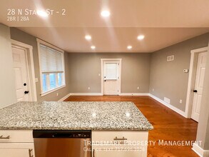 28 N State St-Unit -2 in Ephrata, PA - Building Photo - Building Photo