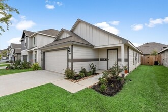 2408 Bray Head Dr in Conroe, TX - Foto de edificio - Building Photo