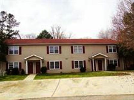 4269 Hidden Valley Way in Oakwood, GA - Building Photo