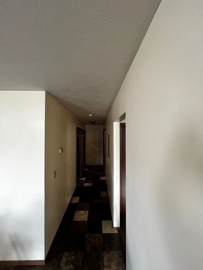 94 N Grogan St in Belgrade, MT - Building Photo - Building Photo