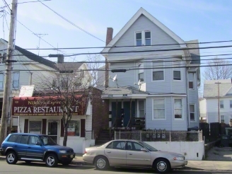 1531 Stratford Ave in Bridgeport, CT - Building Photo