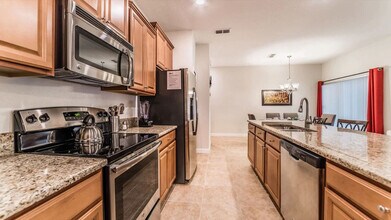 4819 Brier Rose Ln in Kissimmee, FL - Building Photo - Building Photo