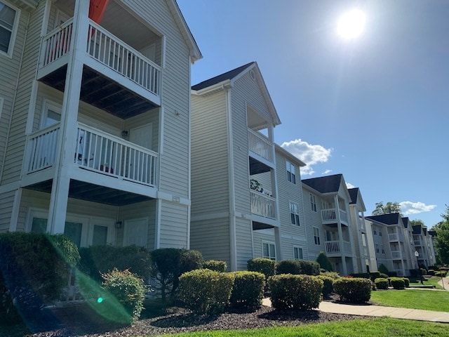 Riverfront Apartment Homes