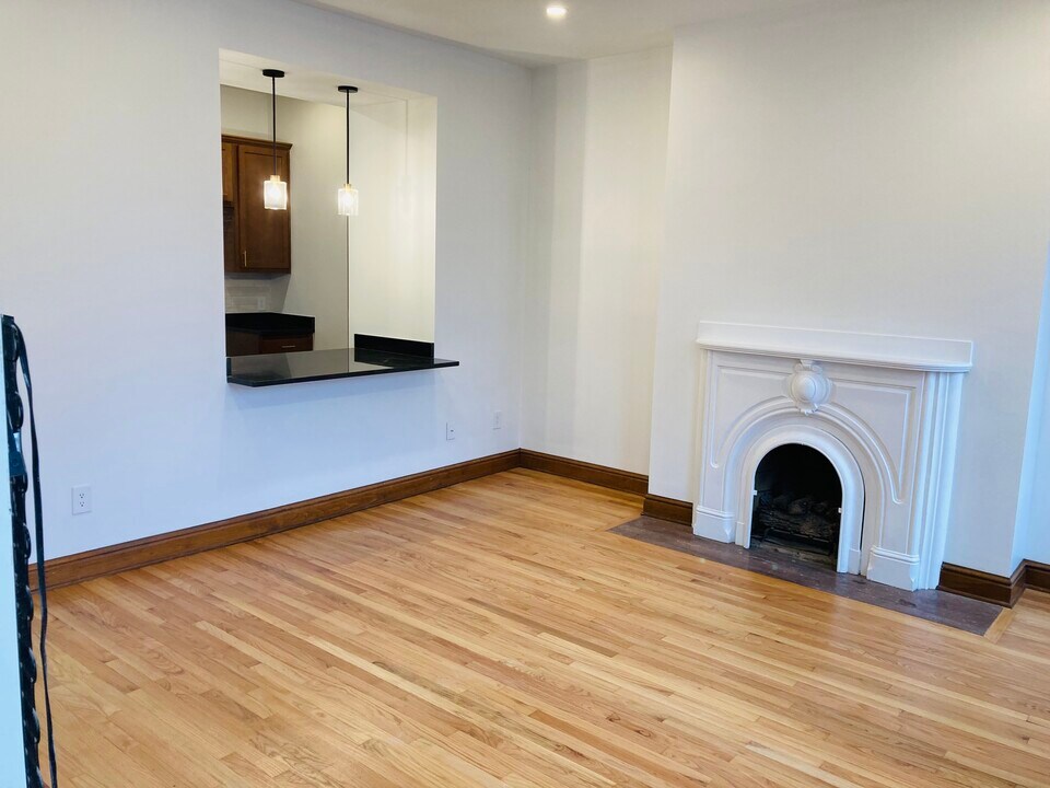 104 E North Ave, Unit 2 in Pittsburgh, PA - Foto de edificio