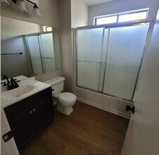 Northwood Place Apartments in Modesto, CA - Building Photo - Building Photo