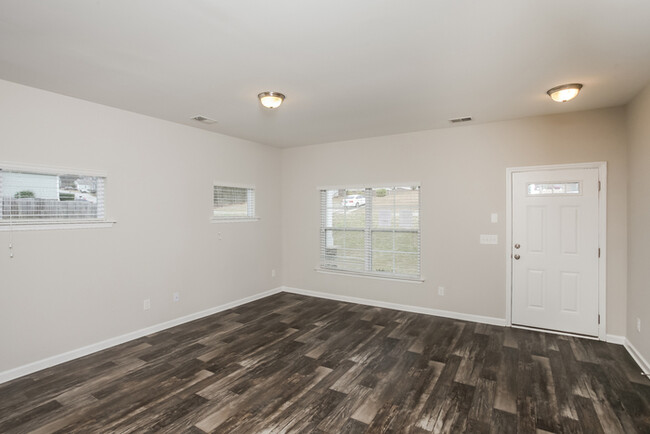 220 St Andrews Pl Dr in Columbia, SC - Building Photo - Building Photo