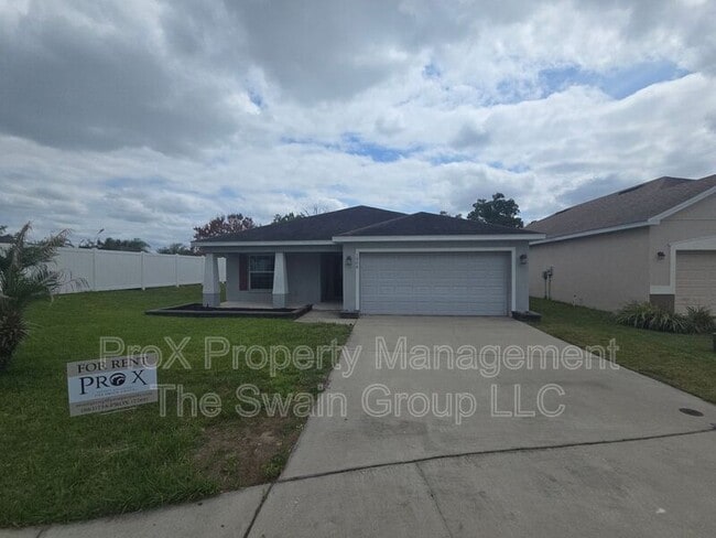 1906 Danes Ct in Lakeland, FL - Building Photo - Building Photo